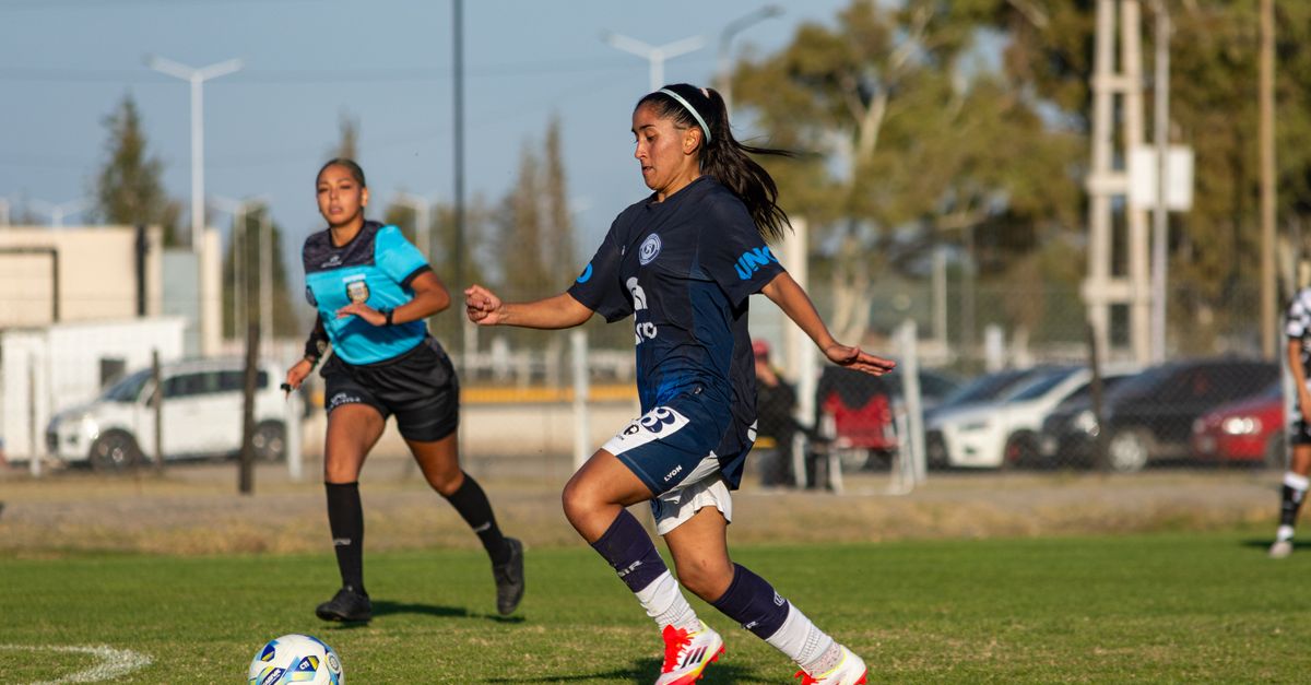 Afghan women footballers reunite 8,000 miles from home