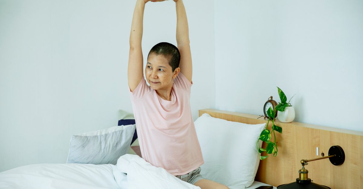 Tall athletes can't stretch legs in Nagoya Games container beds