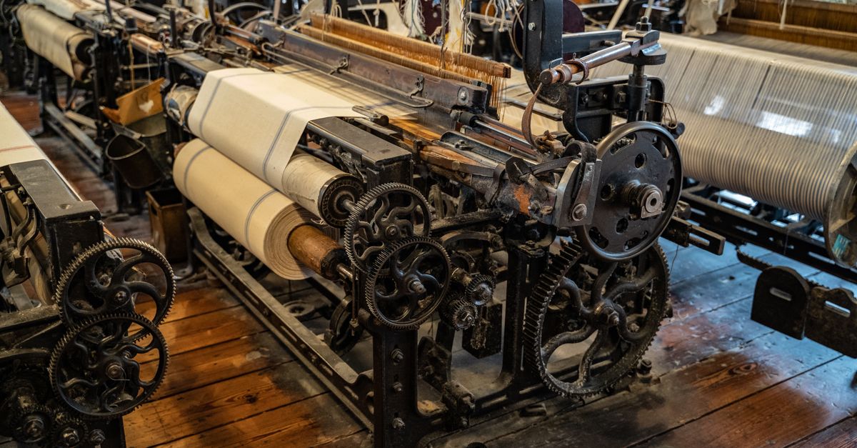 Ancient French cloth travels to England after 900 years