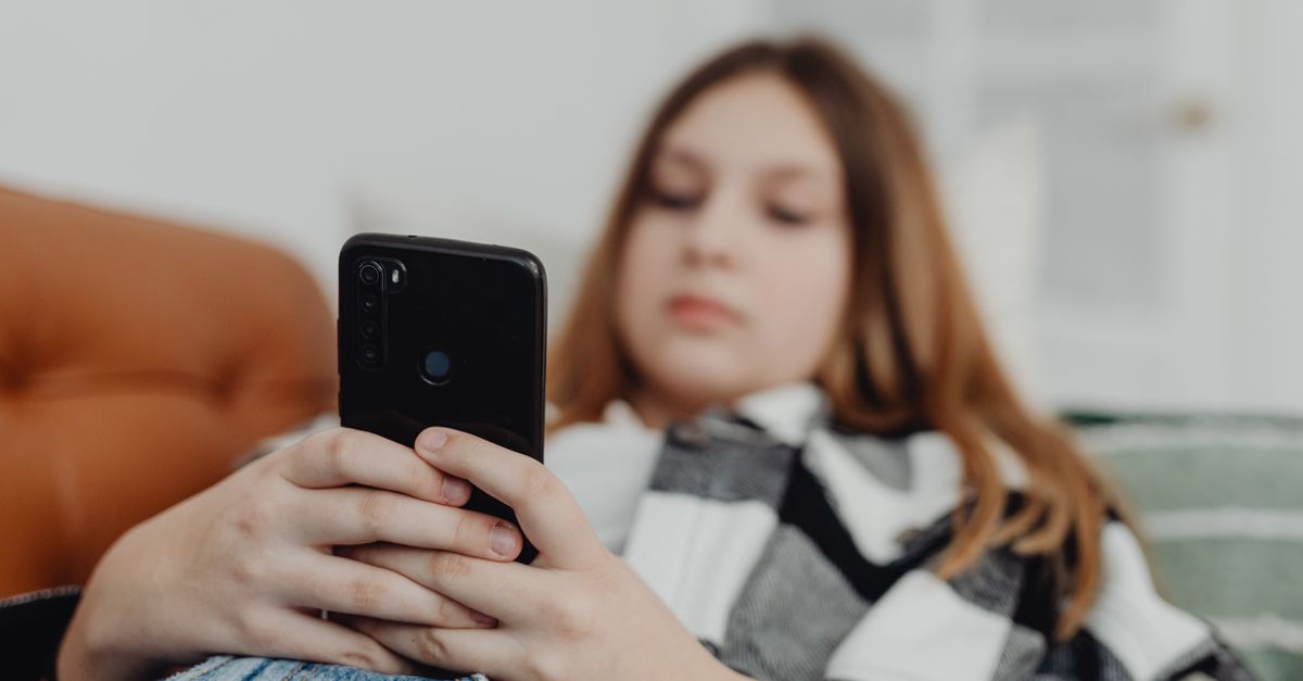 Snapchat boss opens door to time limits for teens